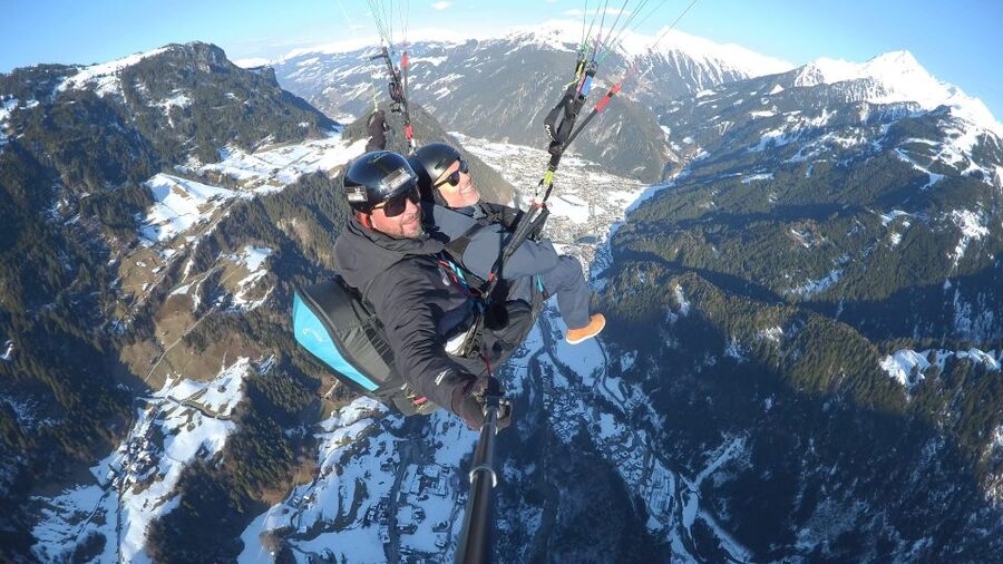 Mayrhofen: Private Paragliding Flight - All Levels - Freedom - Landing near Finkenberg