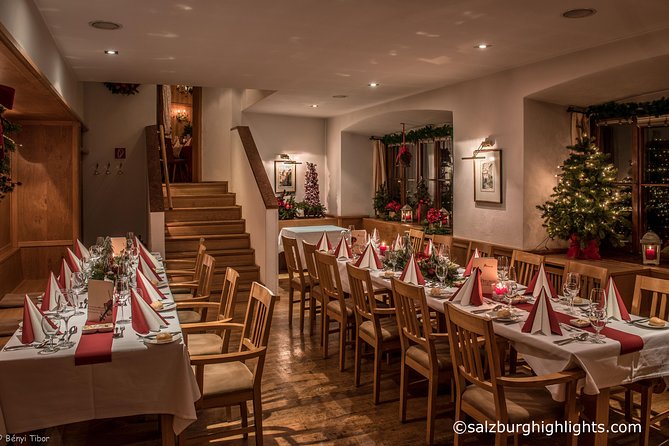 Mozart and Advent/Christmas Concert with Dinner at Fortress Hohensalzburg - A realistic evening timetable