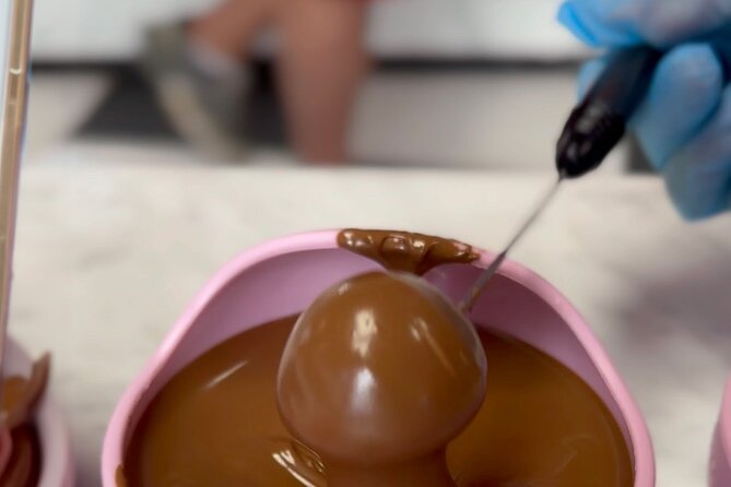Mozart Kugel Workshop in Chocolate Museum Vienna "BO-YO" - Maria Antonietta’s orange hot chocolate