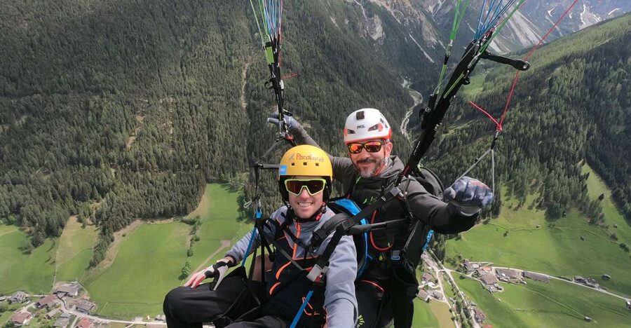 Neustift im Stubaital: Panoramic Tandem Paragliding Flight - Key points at a glance
