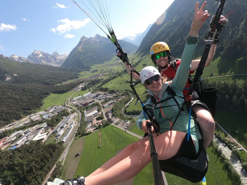 Neustift im Stubaital: Panoramic Tandem Paragliding Flight - What the five-star feedback tells me