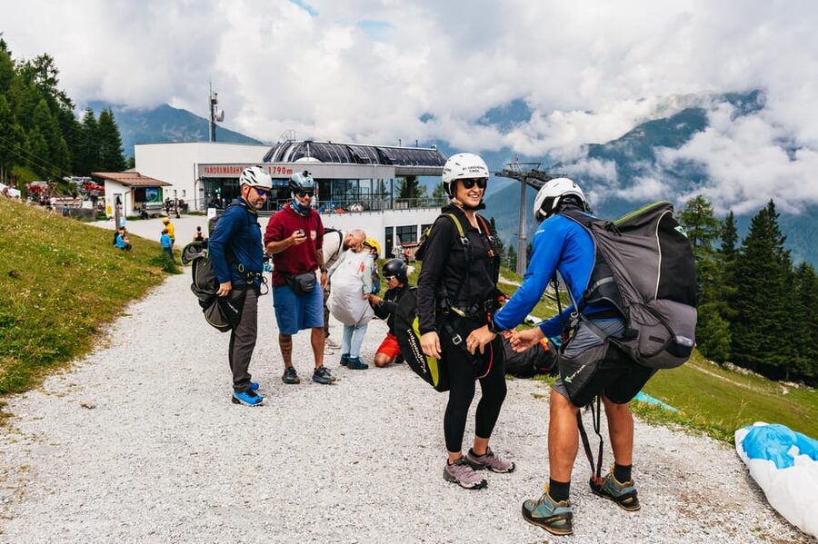 Neustift im Stubaital: Tandem Paragliding Flight - Preparing for takeoff above Stubai Valley