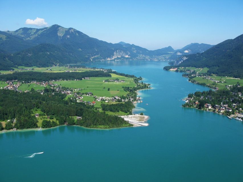 Original Sound of Music Tour with Schnitzel + Noodles - Lake Wolfgang and the Salzkammergut route