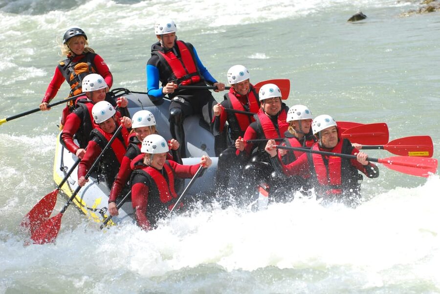 Ötztal: Imster Gorge Rafting Tour with Lunch - Getting ready before the river starts