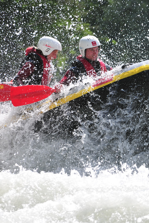Ötztal: Rafting at Imster Canyon for Beginners - Scenery, splashes, and the reality of getting wet