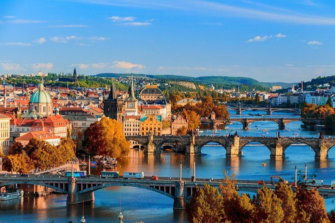 Prague private day tour from Vienna ( local guide ) - Why this Vienna to Prague trip works