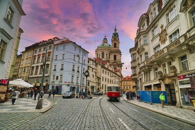 Prague private day tour from Vienna ( local guide ) - Old Town Square and Prague’s famous clock