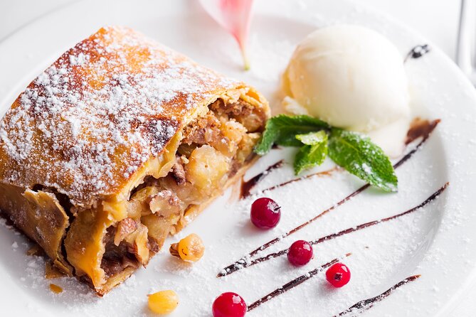 Private Austrian Food Tasting Tour in Salzburg's Old Town - The five-hour plan: four venues and eight beers
