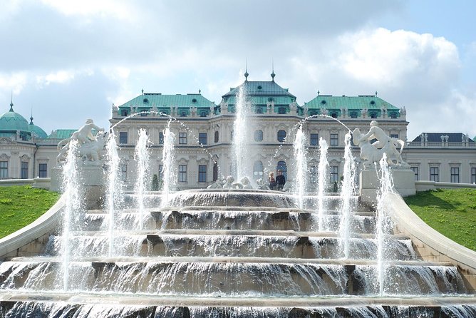Private Belvedere Palace and Museum Tour - What the best guides add