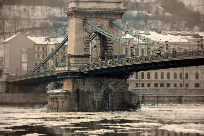 Private Budapest Day Trip from Vienna - Getting your bearings in Budapest