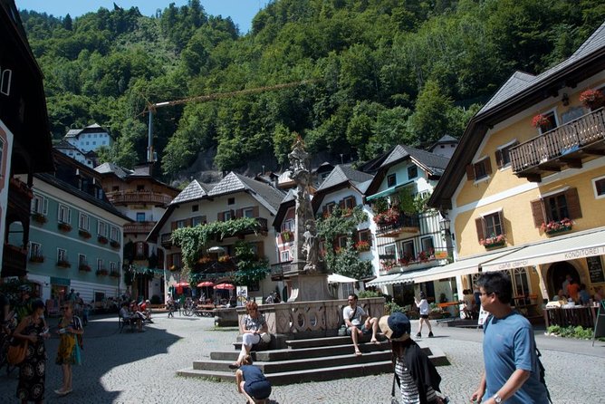 Private Celtic Tour to Hallstatt from Salzburg - Lake Wolfgang and St. Gilgen before Hallstatt