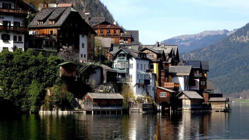 Private Day Highlight Tour of Hallstatt from Salzburg - Key points at a glance
