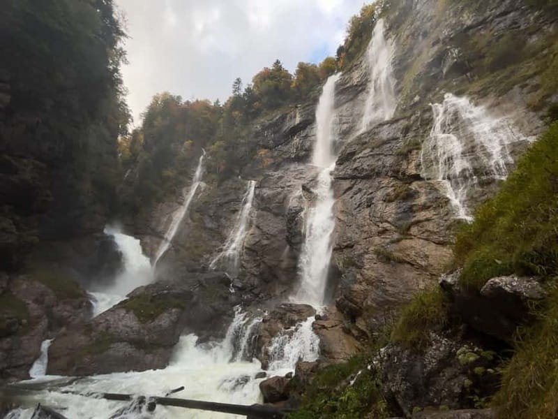 Private Day Highlight Tour of Hallstatt from Salzburg - The 80-minute ride to Hallstatt