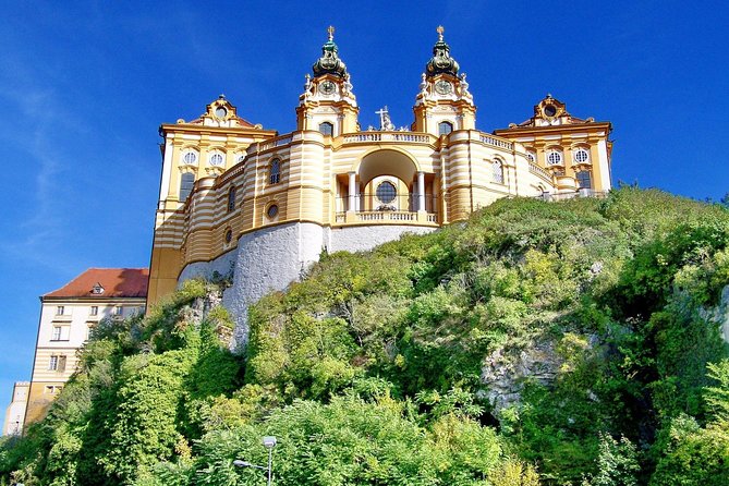 Private Day Tour Trip Salzburg Hallstatt and Melk from Vienna - What this private Vienna day trip really offers