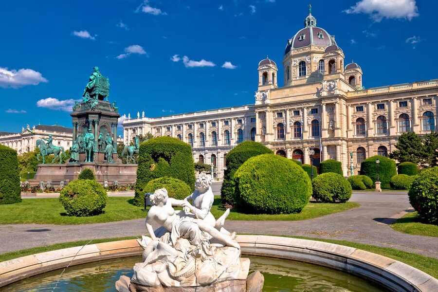 Private day trip from Budapest to Vienna and back - Key points before you book