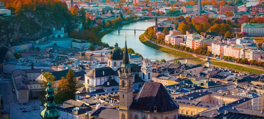 Private day trip from Budapest to Vienna and back - Five hours to see Vienna your way