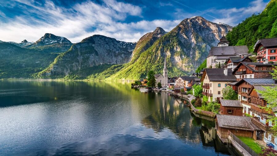 Private day trip from Munich to Eagle's Nest & Hallstatt - What three hours at Eagle’s Nest can give you