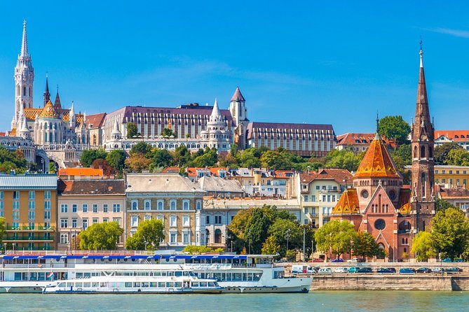 Private Day Trip to Budapest from Vienna - Buda Castle, Matthias Church, and Fisherman’s Bastion