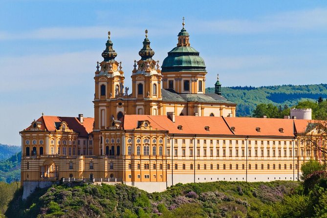 Private Full Day Trip to Hallstatt ,Salzburg and Melk from Vienna - The essential facts before you book