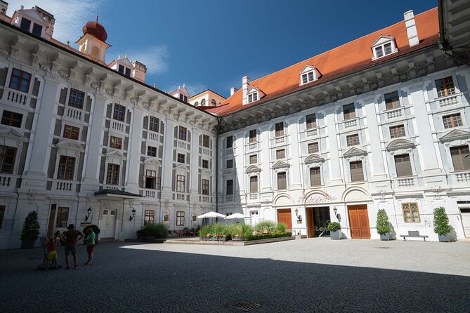 Private Guided Full Day Tour to charming Burgenland region with Wine tasting - What the guide adds to the experience