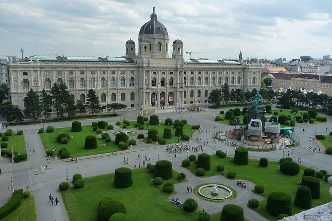 Private Introduction to Vienna Walking Tour - From medieval walls to the Ringstrasse