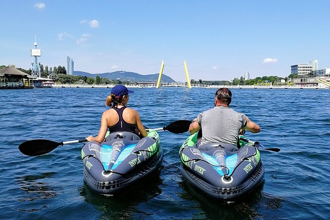 Private Kayaking Tour of Vienna - Skyscrapers, Huts, and Local Wildlife