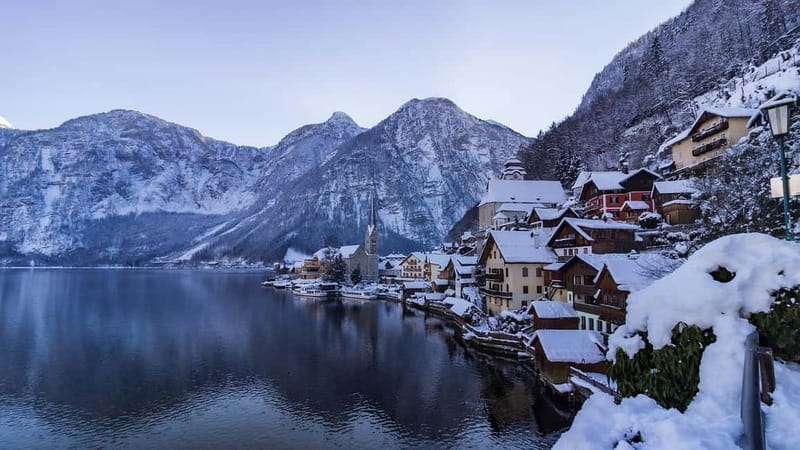 Private Melk Hallstatt, Salzburg tour from Vienna - The long day is the central question