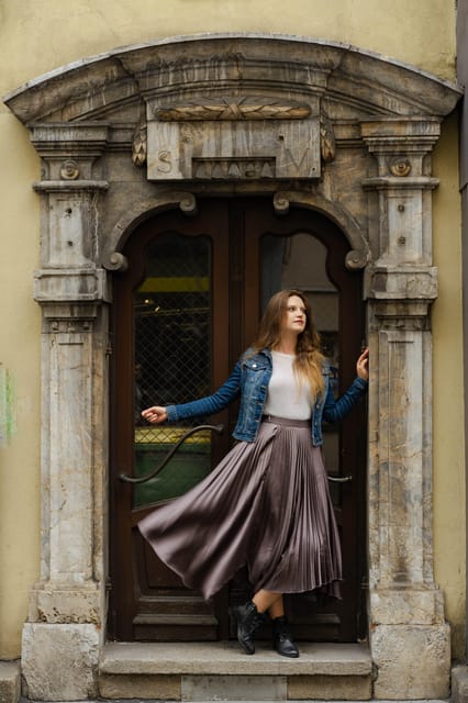 Private Photoshoot Walk Old Town of Graz - What makes the backdrops useful for photographs