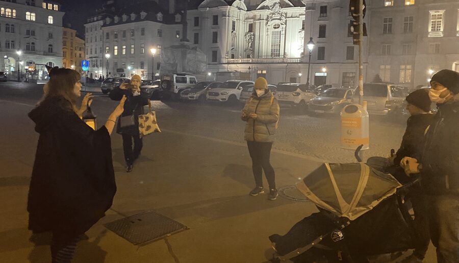 Private Spooky Vienna Tour - St. Stephen’s Cathedral and the finish at Stephansplatz