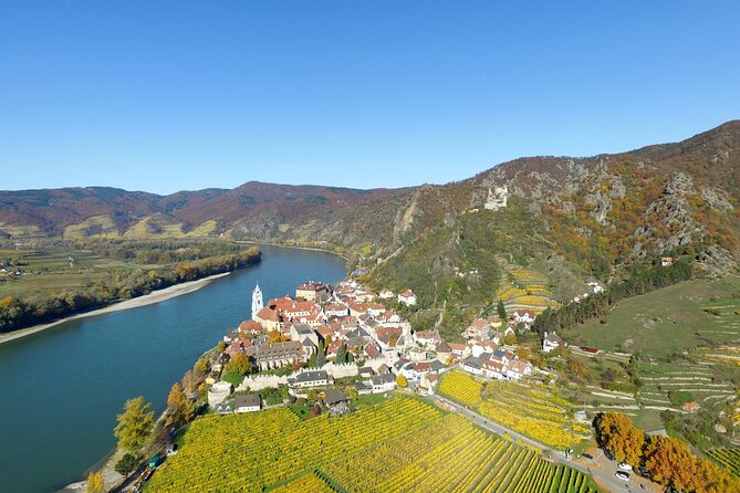 Private Tour from Vienna to Melk and Dürnstein - A private car changes the pace