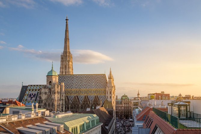 Private tour of historical Vienna with Jan - St. Stephen’s Cathedral In Ten Focused Minutes