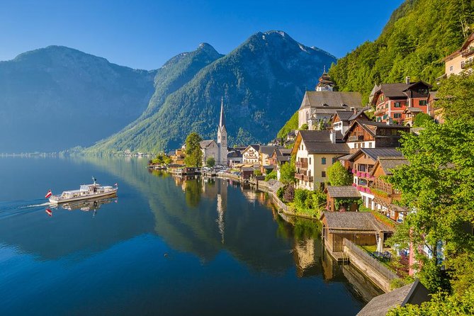 Private tour of Melk, Hallstatt and Salzburg from Vienna - Hallstatt in two hours