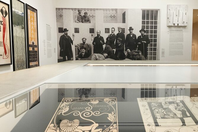 Private Tour of Viennese Art in the Leopold Museum: Klimt, Schiele, Kokoschka - Entering the Leopold Museum in MuseumsQuartier