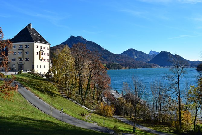 Private Tour: Salzburg Lake District and Hallstatt from Salzburg - Guides, personalities, and the level of commentary