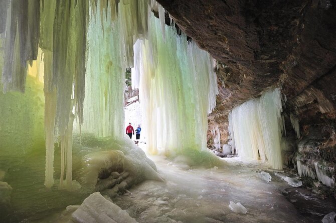 Private Tour to world's biggest Ice Caves & Werfen from Salzburg - The day at a glance