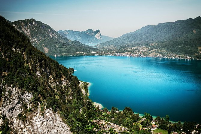 Private Tour Vienna to Salzburg via Wachau & Lake District - Crossing from Melk to the Salzburg Lake District
