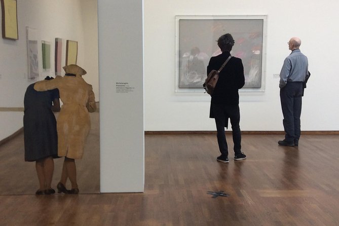 Private Tour with an Art Historian of the Leopold Museum: Gustav Klimt, Egon Schiele and Viennese Art Nouveau - Why the Leopold Museum deserves your time