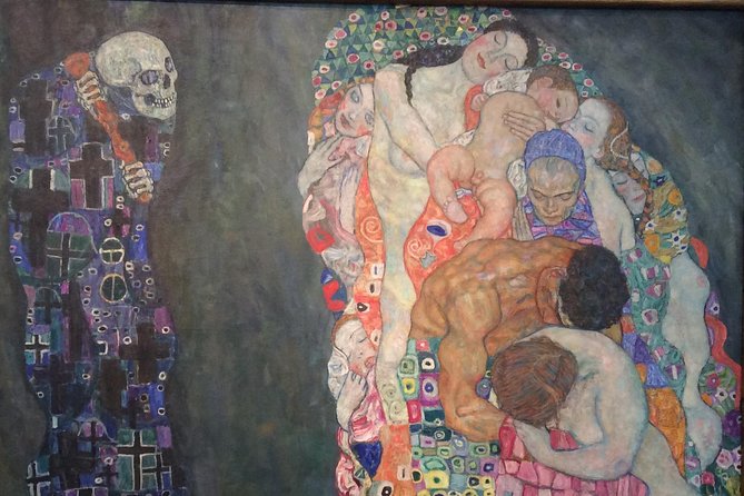 Private Tour with an Art Historian of the Leopold Museum: Gustav Klimt, Egon Schiele and Viennese Art Nouveau - Julia’s teaching style and what to expect