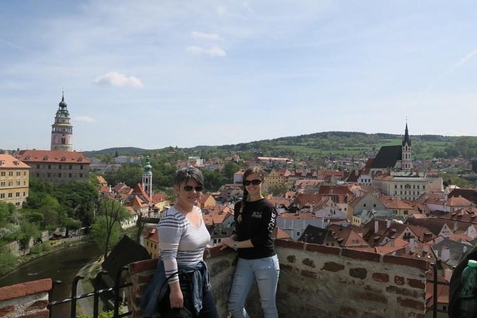 Private transfer in a Sanitized Car Prague to Vienna with 2h stop Cesky Krumlov - Why this transfer works better than a simple train ride