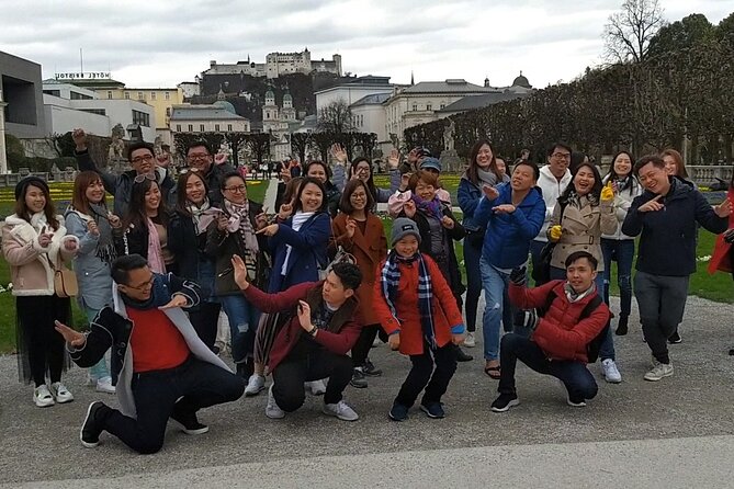 Private walking tour through the old town of Salzburg - Mozart’s Salzburg begins at his residence
