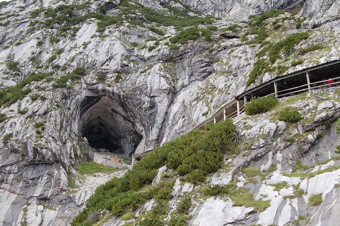 Private Werfen Ice Cave and Golling Waterfall from Salzburg - A short pause at Golling Waterfall
