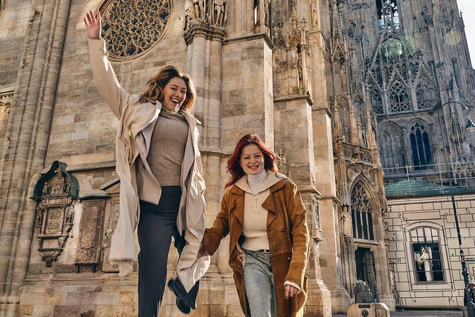 Professional Photographer in Vienna for your Vacations - Finishing at the Albertina