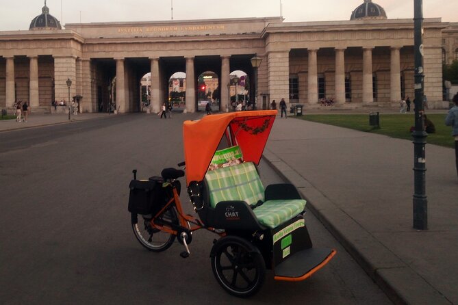 RAXI (E-Rickschaw) big private Vienna tour - A Gentle Start From the Hofburg