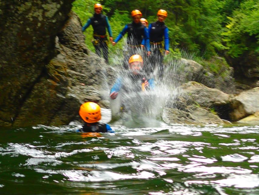 Salzburg: 4-Hour Guided Canyoning Trip for Beginners - Sliding, swimming, and choosing your jumps