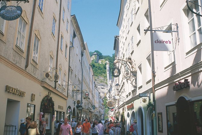 Salzburg and Alpine Lakes Tour from Vienna - St. Gilgen and Wolfgangsee views