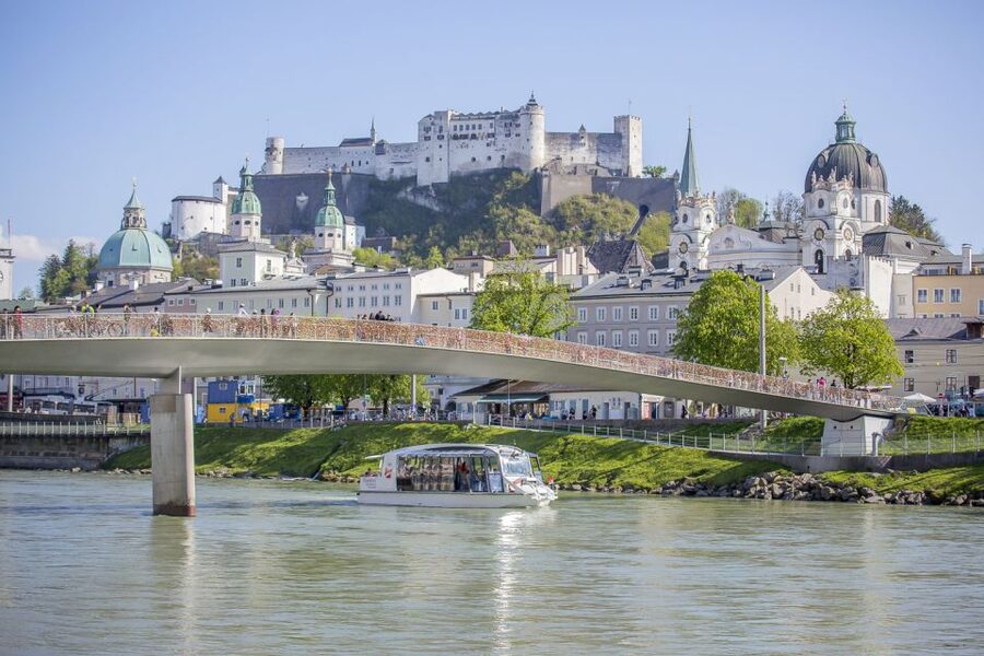 Salzburg: Boat Ride on the Salzach River - Villas and the quieter southern stretch