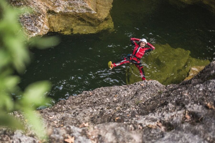 Salzburg: Canyoning Trip to Salzkammergut - Small jumps first, then higher chutes
