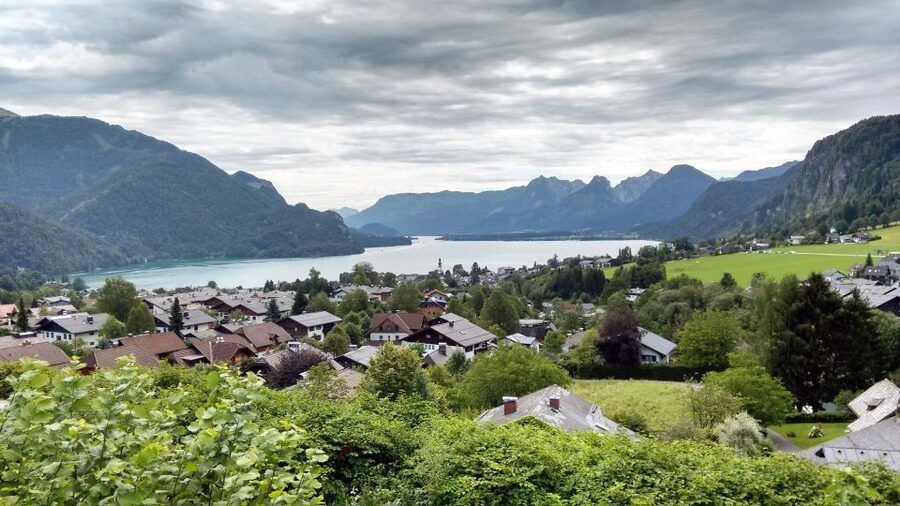 Salzburg: Hallstatt and Sound of Music Tour - Two hours in postcard Hallstatt