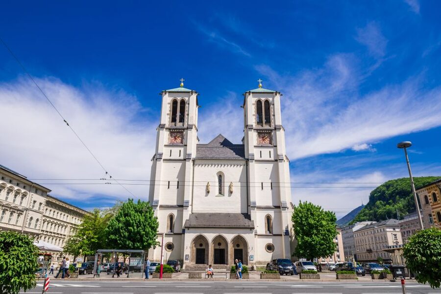 Salzburg Old Town, Fortress, Cathedral Private Walking Tour - Who should book this Salzburg tour?