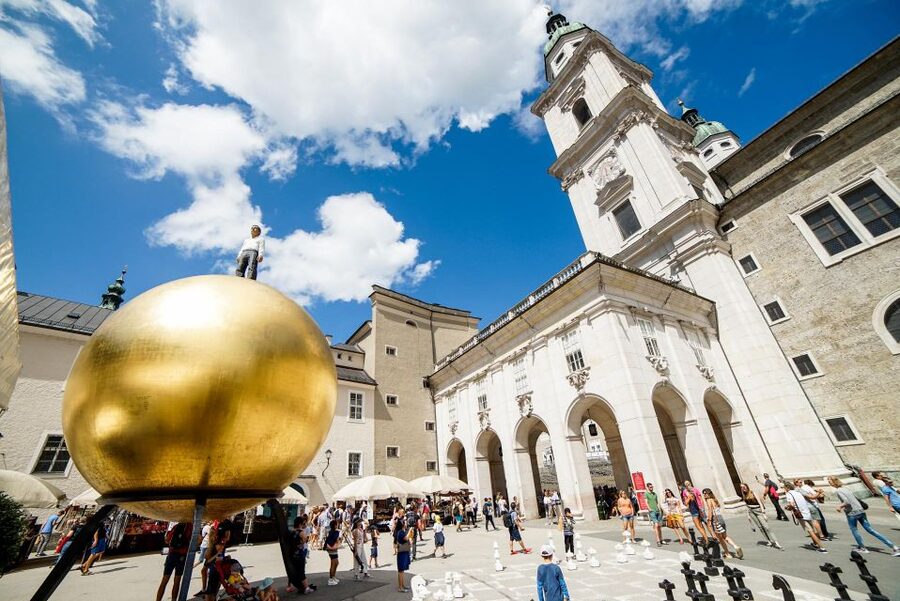 Salzburg: Old Town, Mozart, & Mirabell Gardens Walking Tour - Practical advice for a smoother walk
